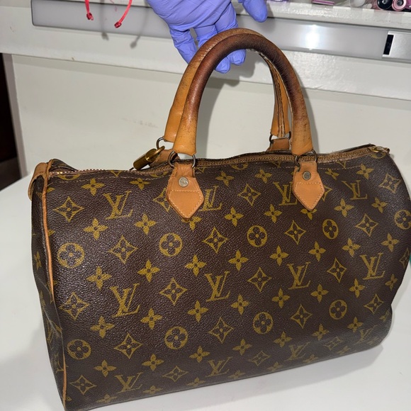 Louis Vuitton Monogram Vintage Speedy 35 - Picture 2 of 16